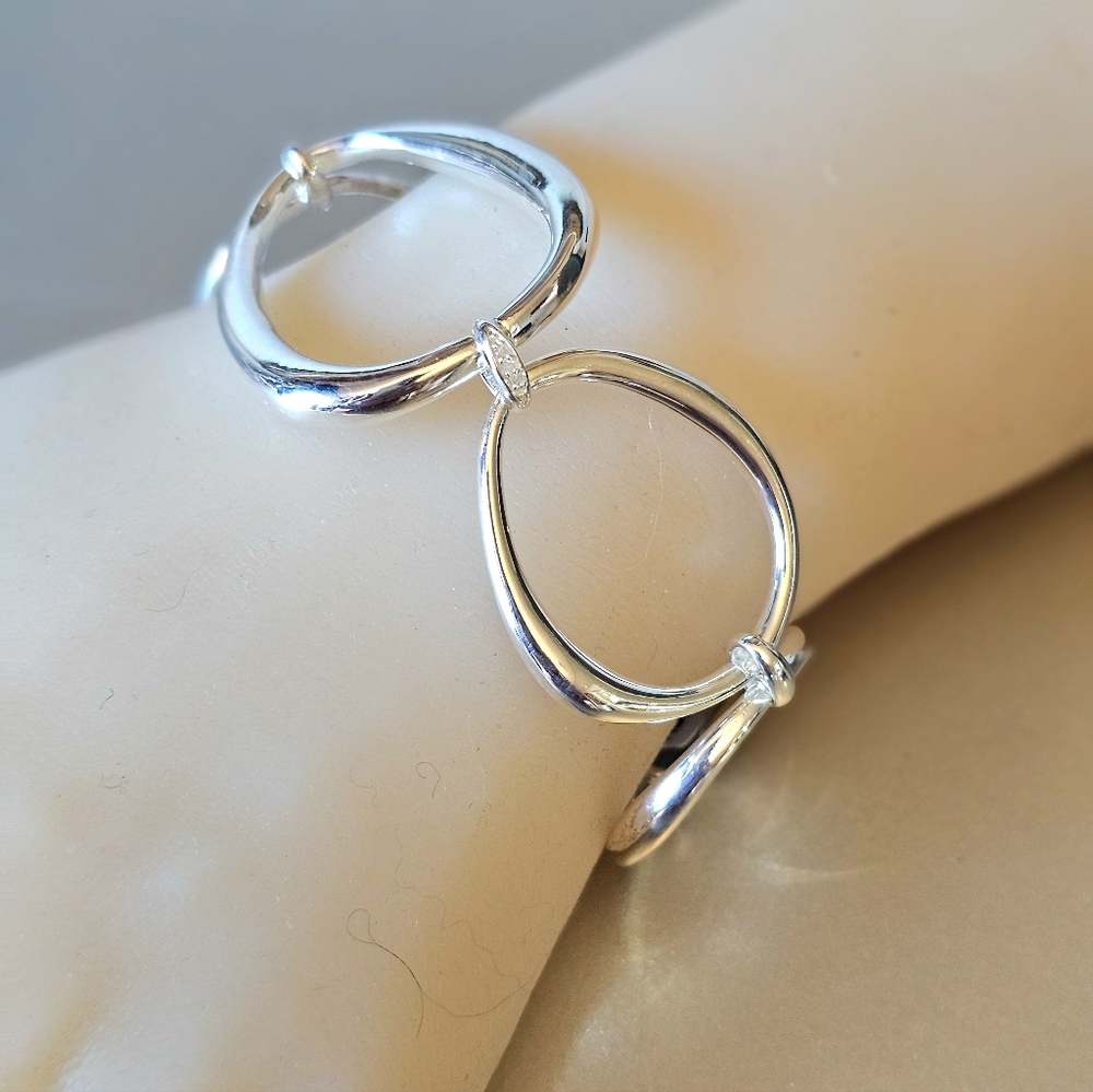 Metalsmiths Sterling Silver Diamond Oval Link Bracelet